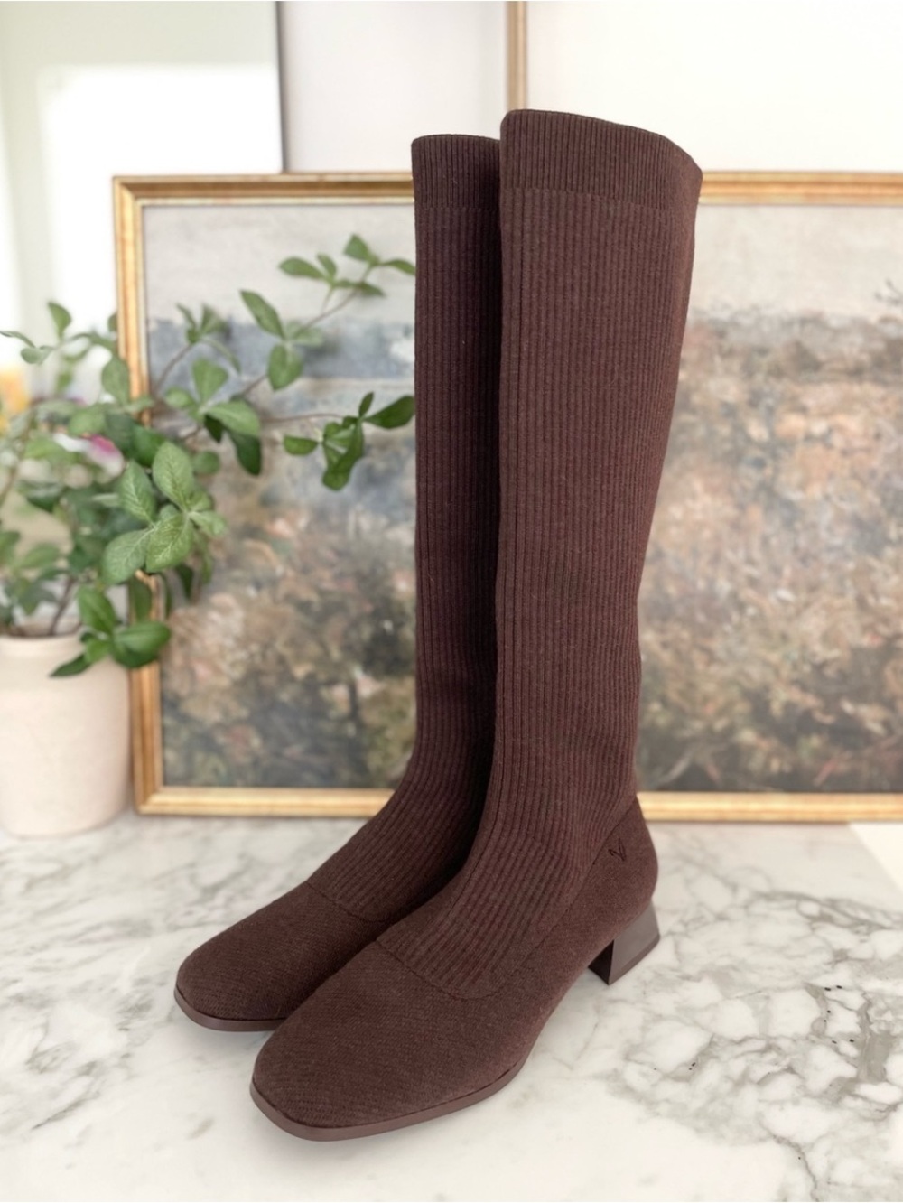 Vivaia Tara Pro Knee High Boots Wool Size 7.5 Chocolate Brown